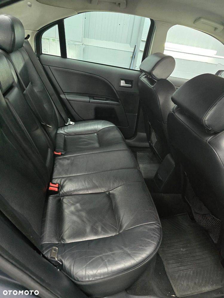 Ford Mondeo - 15