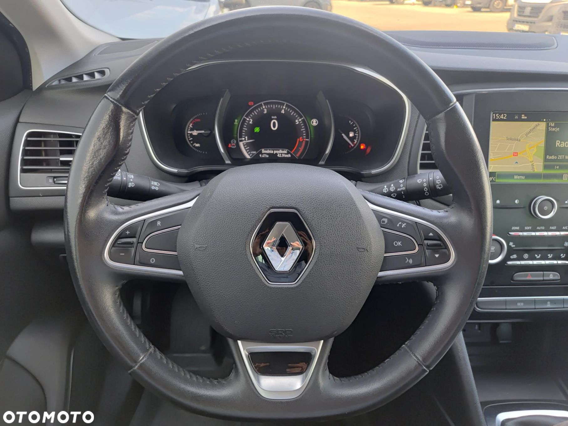 Renault Megane - 25