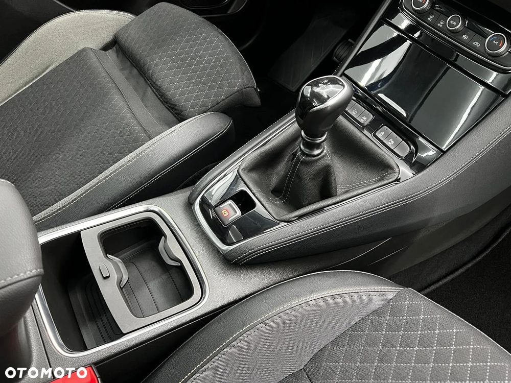 Opel Grandland X 1.2 T GPF Elite S&S - 17