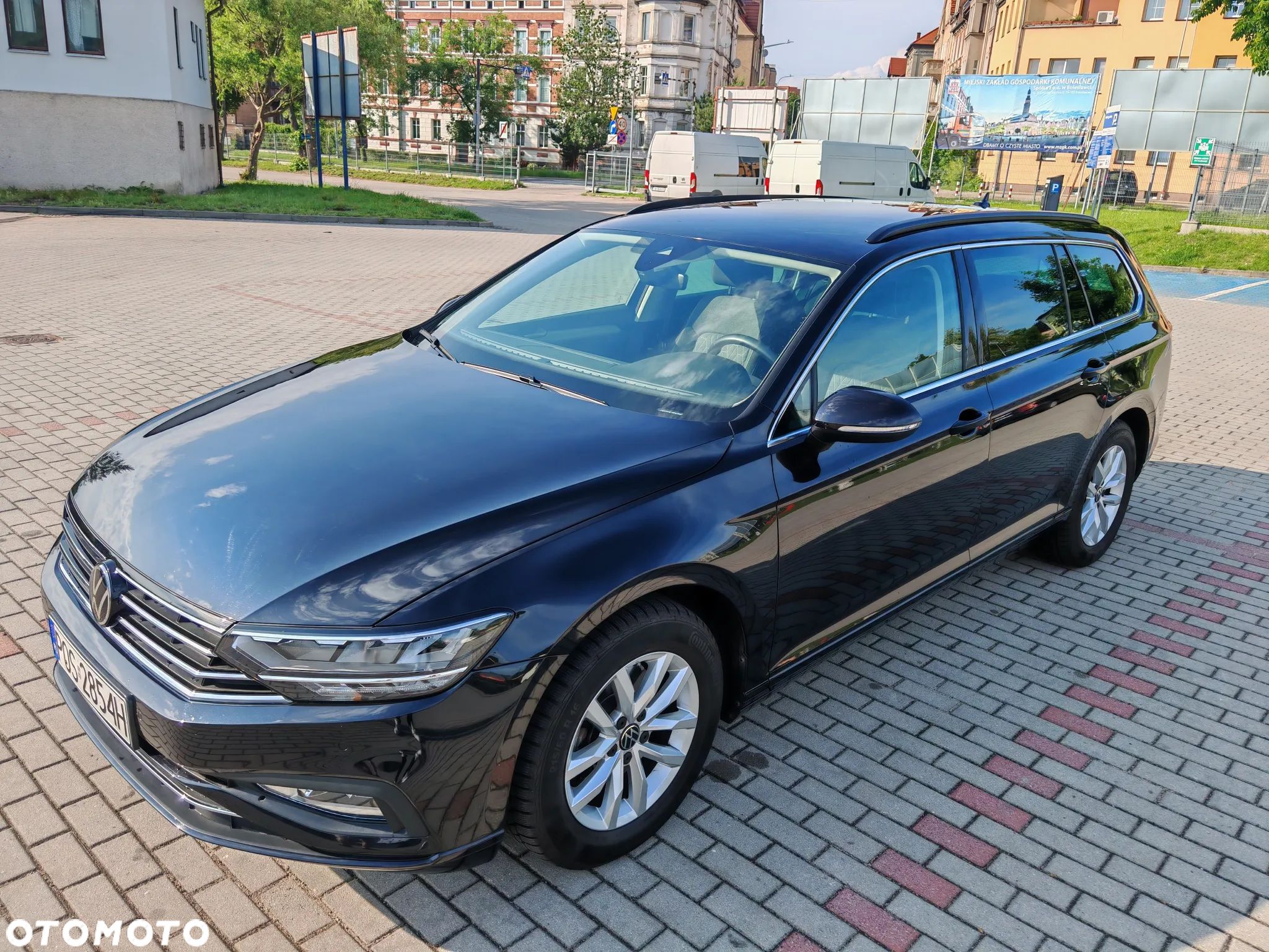 Volkswagen Passat Variant 2.0 TDI DSG (BlueMotion Technology) Comfortline - 1