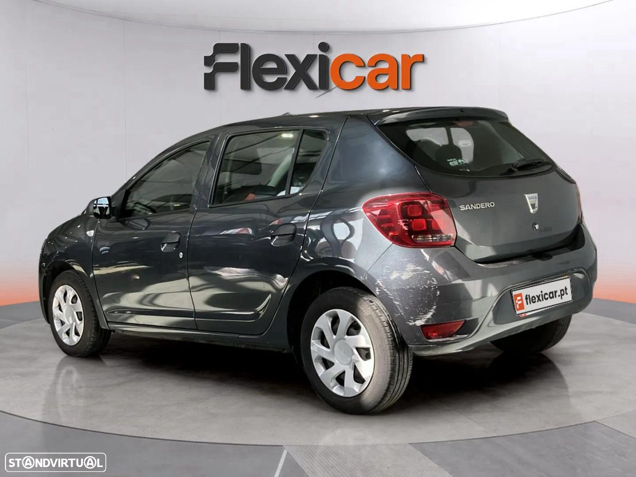 Dacia Sandero - 5