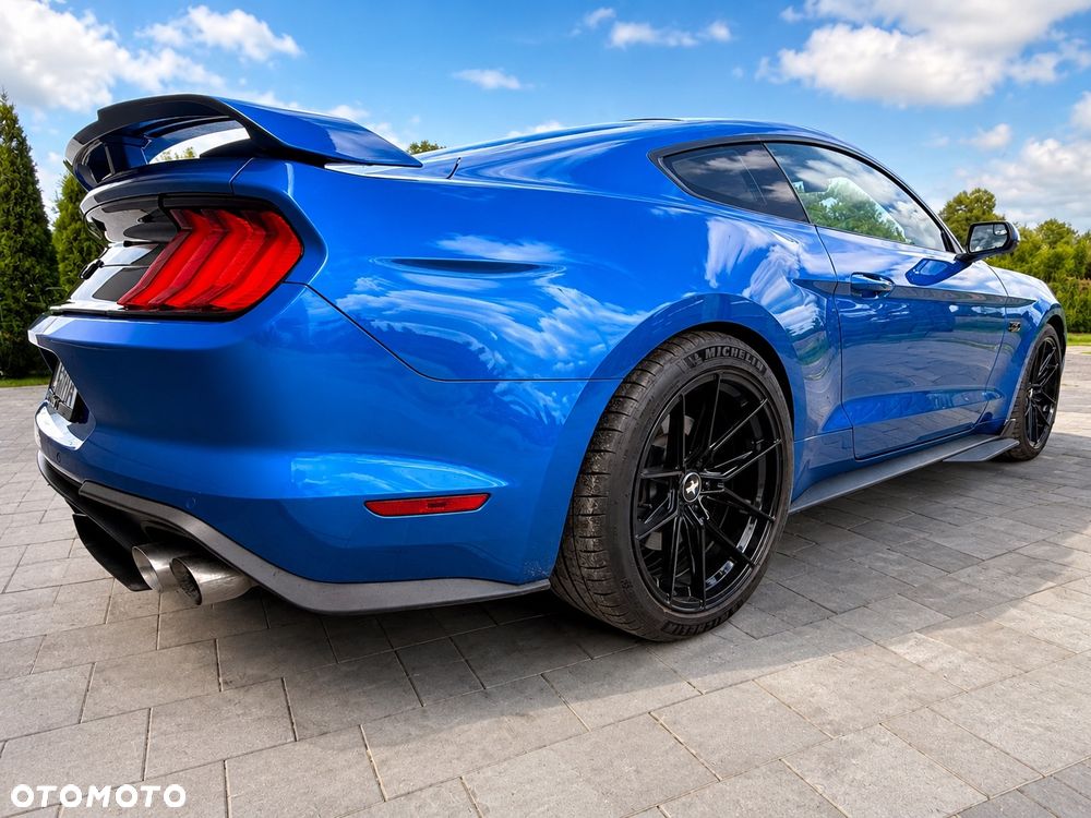 Ford Mustang - 5