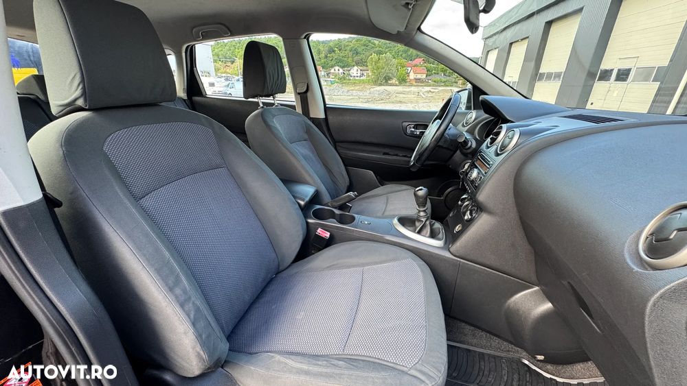 Nissan Qashqai - 12