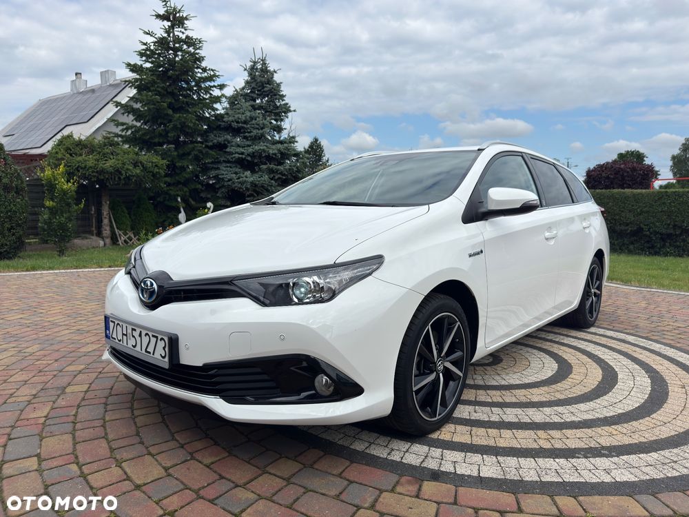 Toyota Auris - 10
