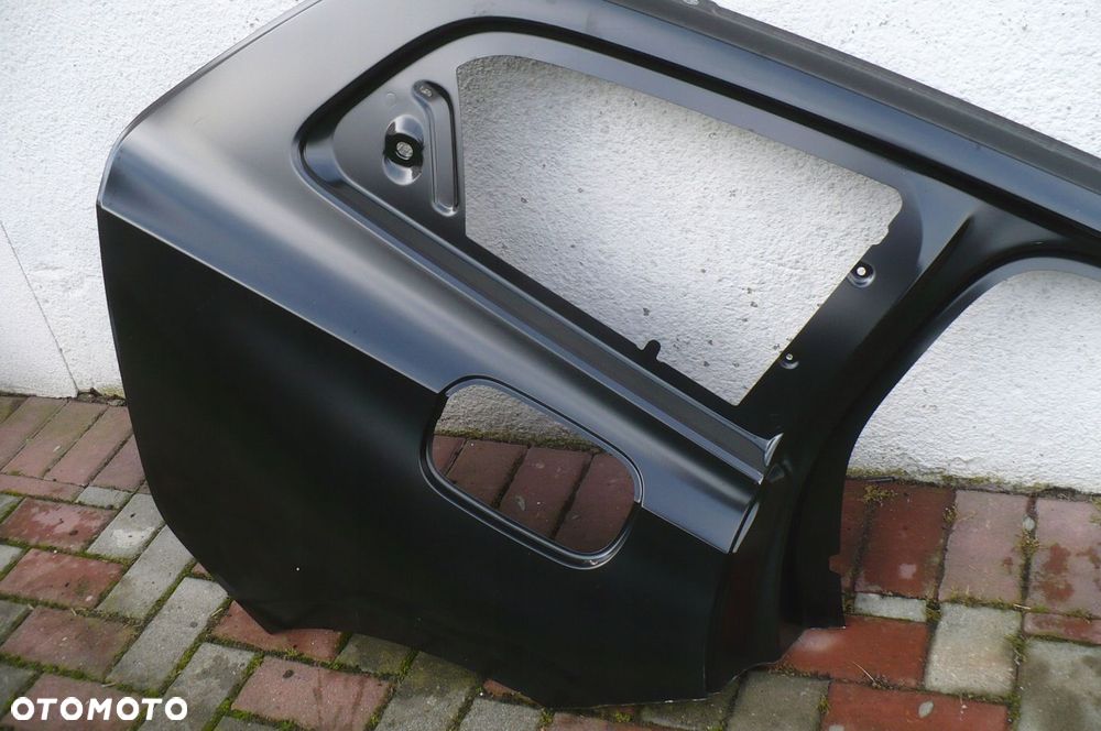 VOLVO V60 II 18R- - BŁOTNIK PRAWY TYŁ - 3