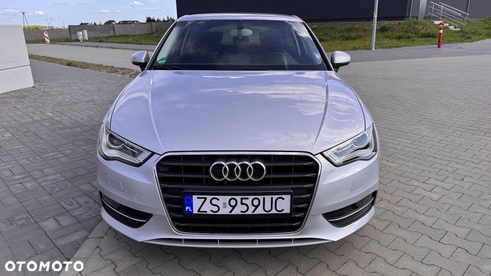 Audi A3 3-drzwiowe 1.4 TFSI Attraction - 11