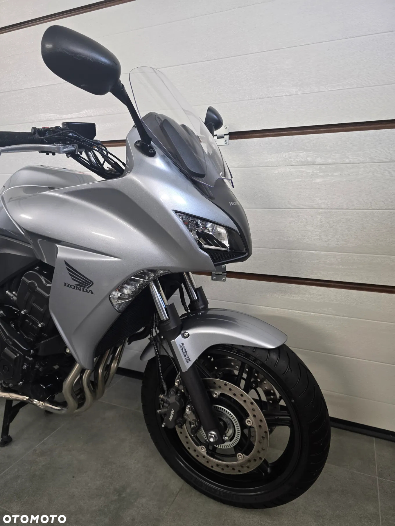Honda CBF - 3