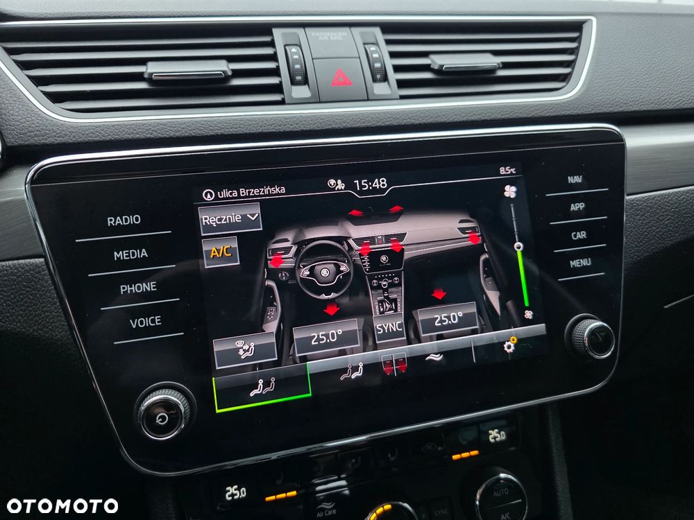 Skoda Superb 2.0 TSI Style DSG - 29