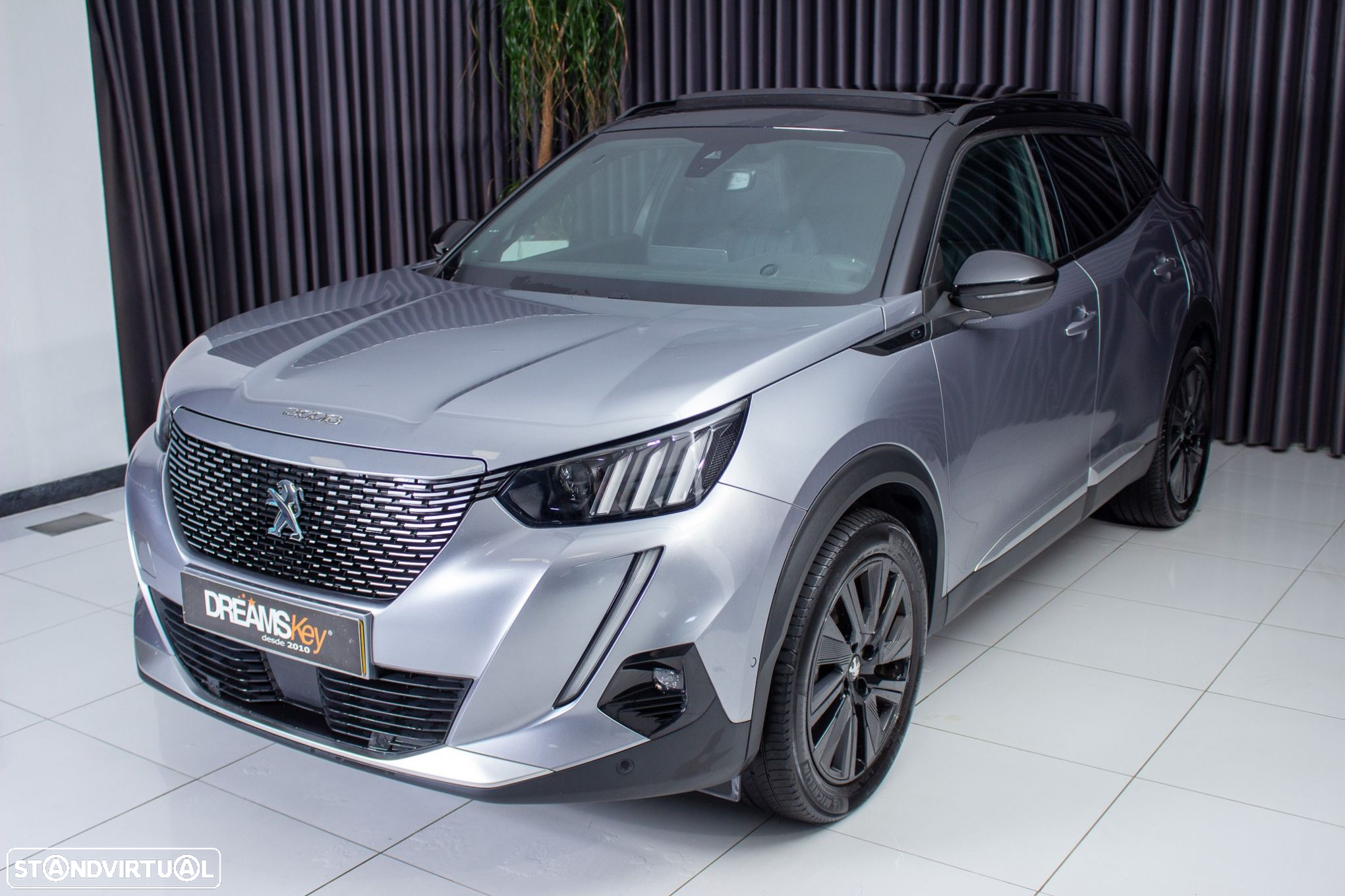 Peugeot e-2008 GT Pack - 14