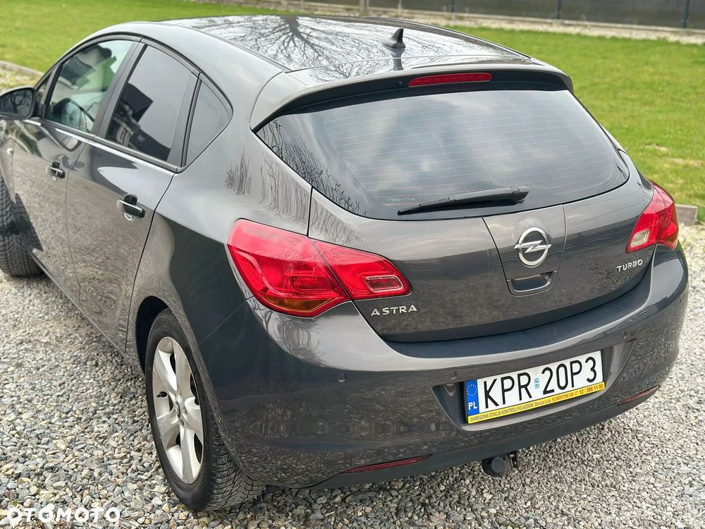 Opel Astra 1.4 Turbo Selection - 9