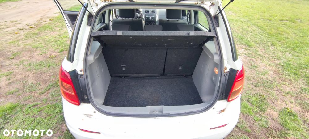 Suzuki SX4 1.6 DDiS Comfort - 11