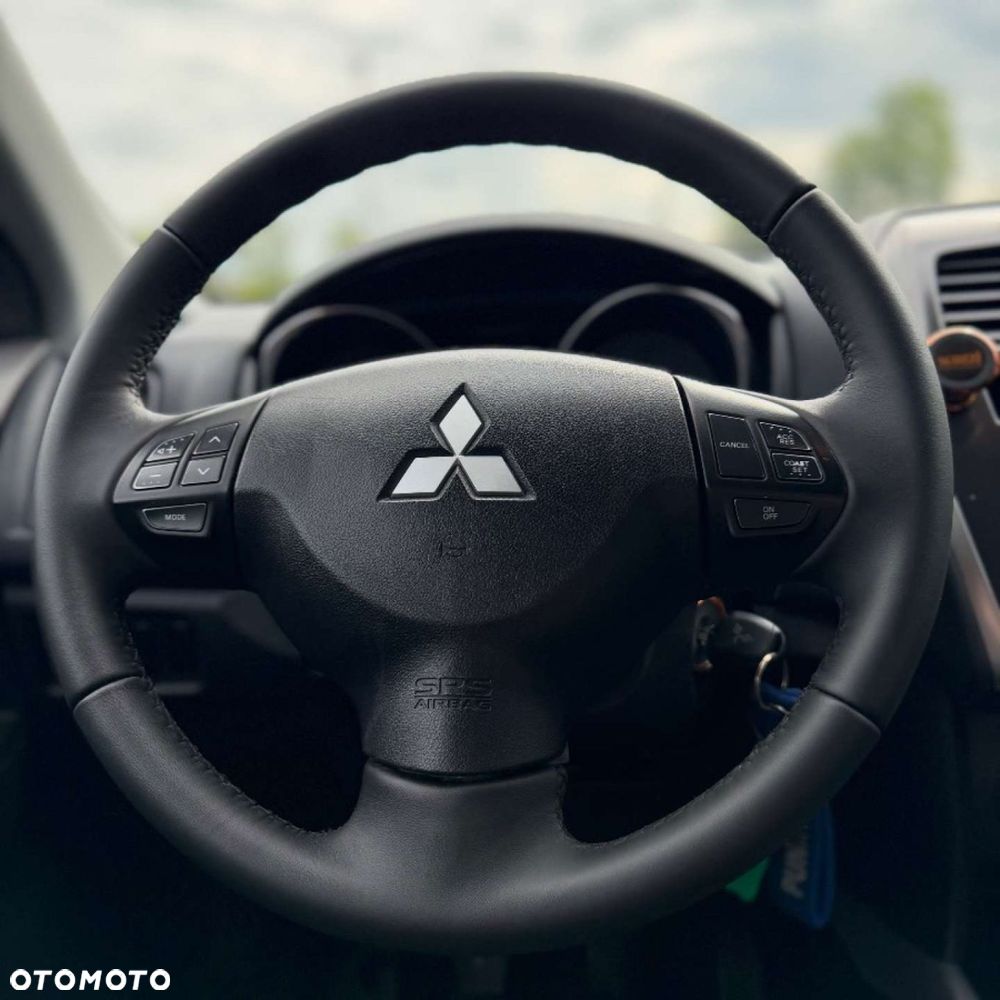 Mitsubishi ASX - 25