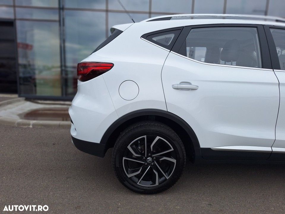 MG ZS 1.0 T-GDi 6MT Exclusive - 10