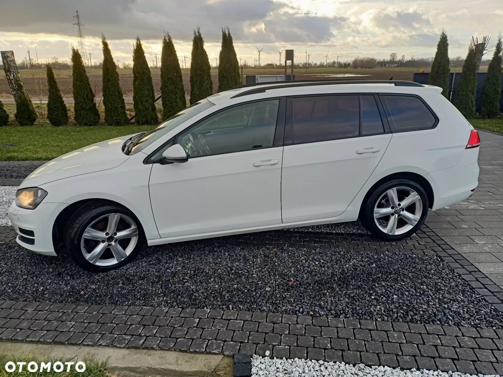 Volkswagen Golf 1.6 TDI DPF Comfortline - 6