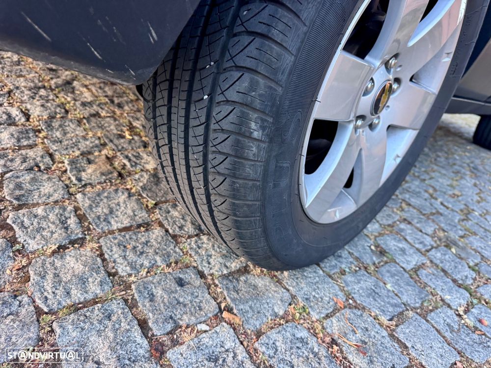 Chevrolet Captiva 2.0 VCDi LT 7L - 15