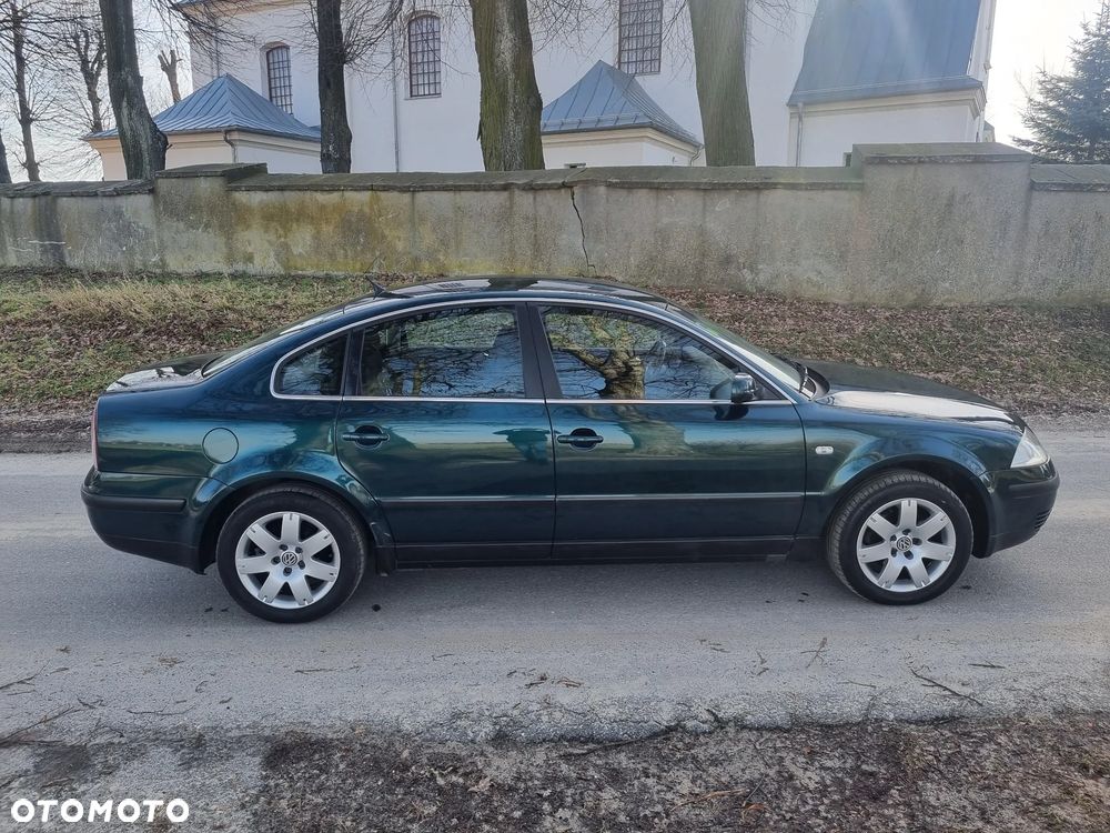 Volkswagen Passat 1.8 5V Turbo Trendline - 3