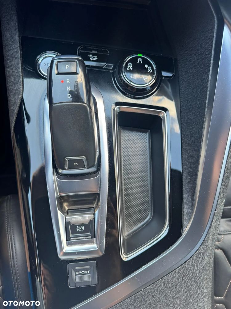 Peugeot 3008 BlueHDi 180 Stop & Start EAT6 GT - 3