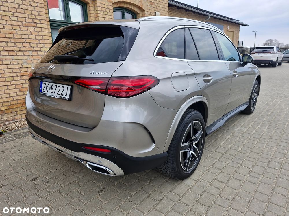 Mercedes-Benz GLC - 6