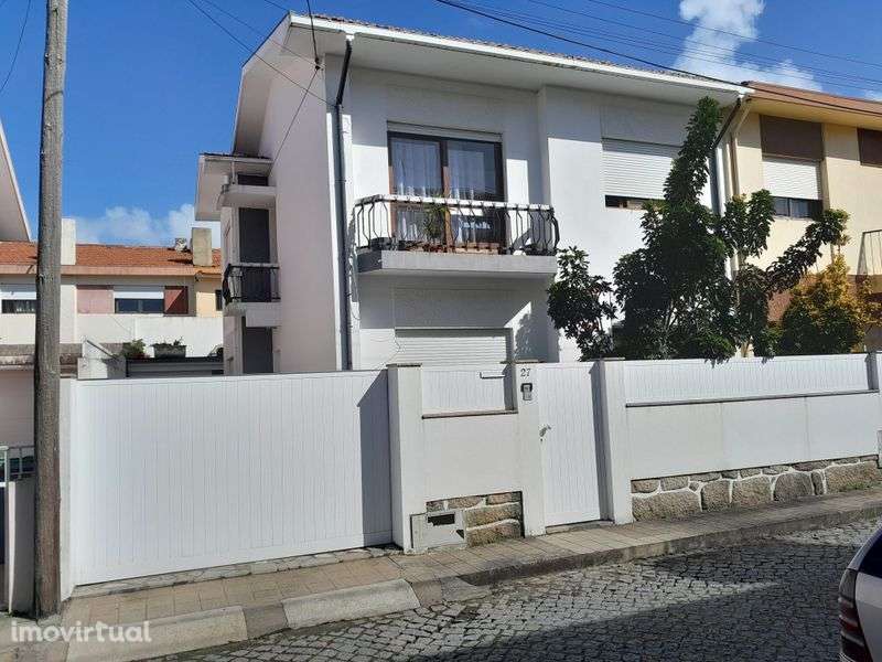 Moradia T4 na Madalena - Grande imagem: 3/4