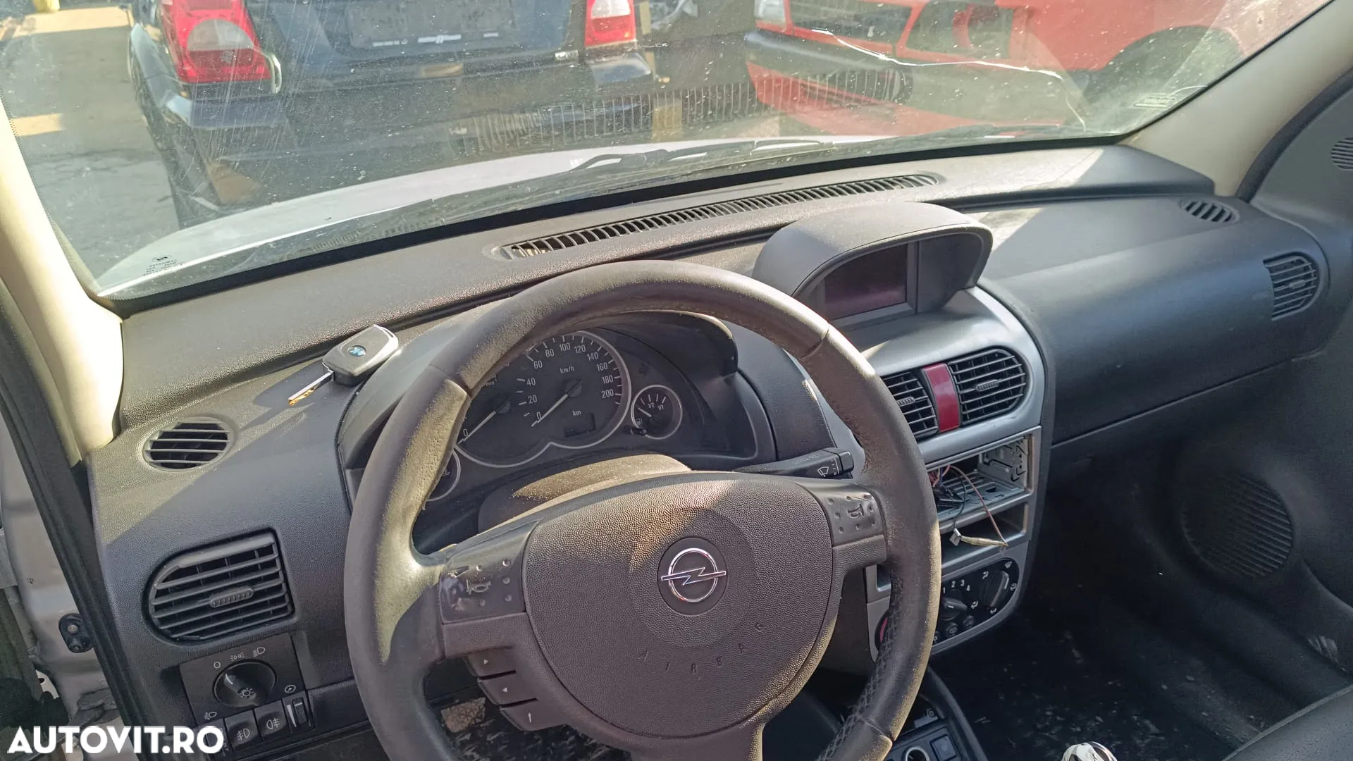 Dezmembrez Opel Combo 1.3cdti fabr. 2006 euro 4 - 3