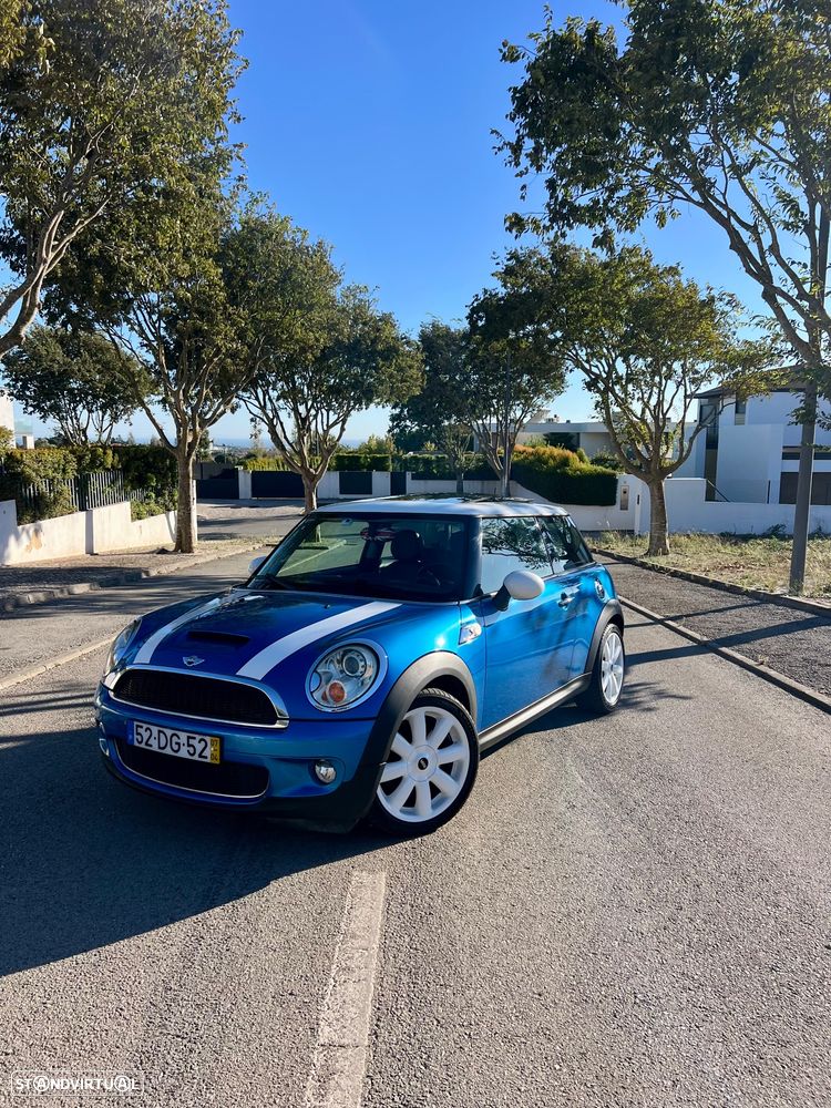 MINI 3 Portas Cooper S - 1