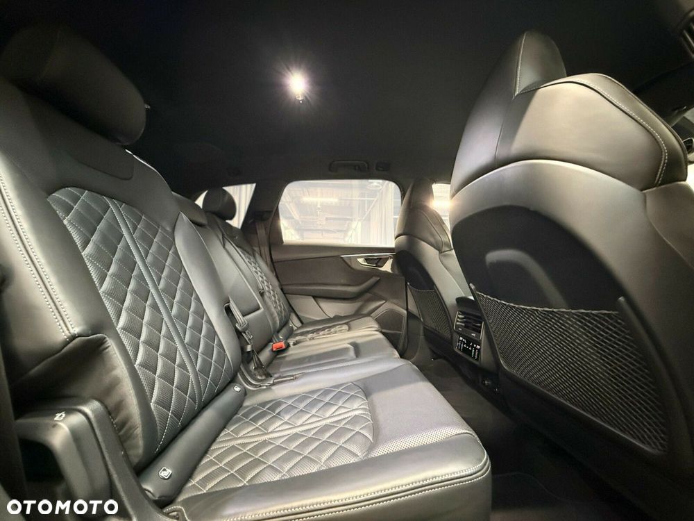 Audi SQ7 TFSI Quattro Tiptronic - 23