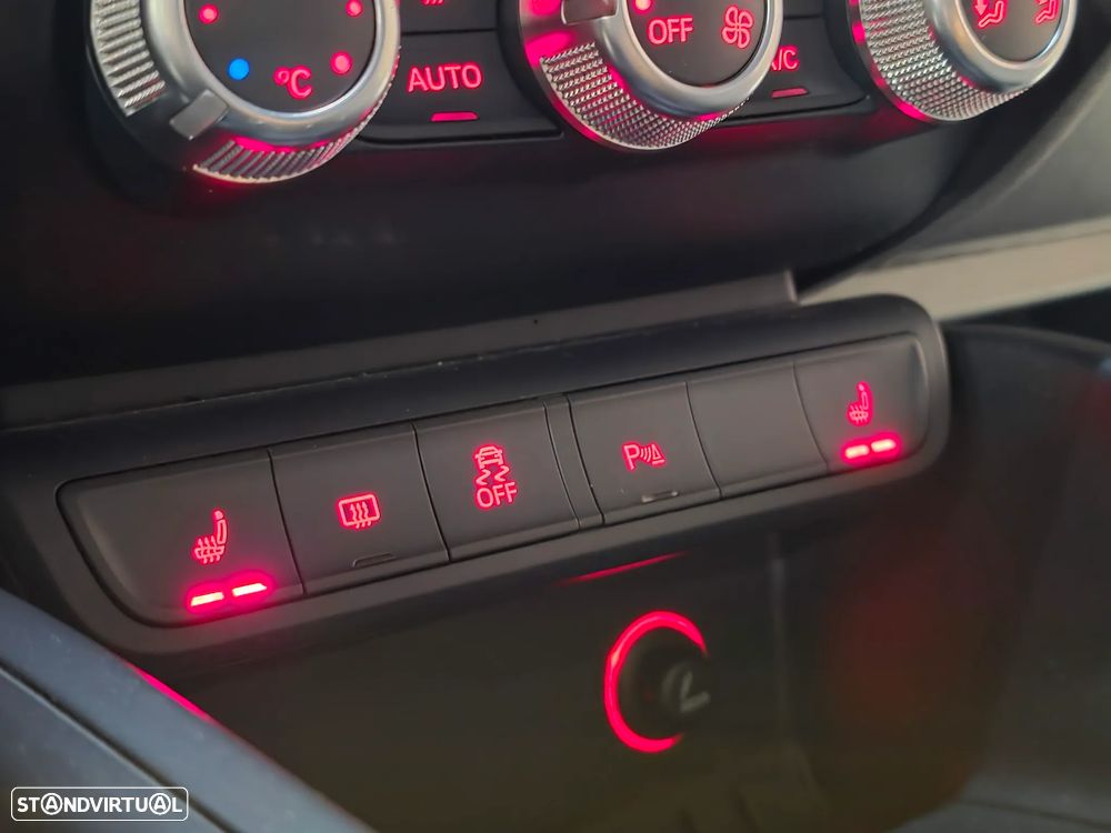 Audi A1 Sportback 1.6 TDI S-line - 21