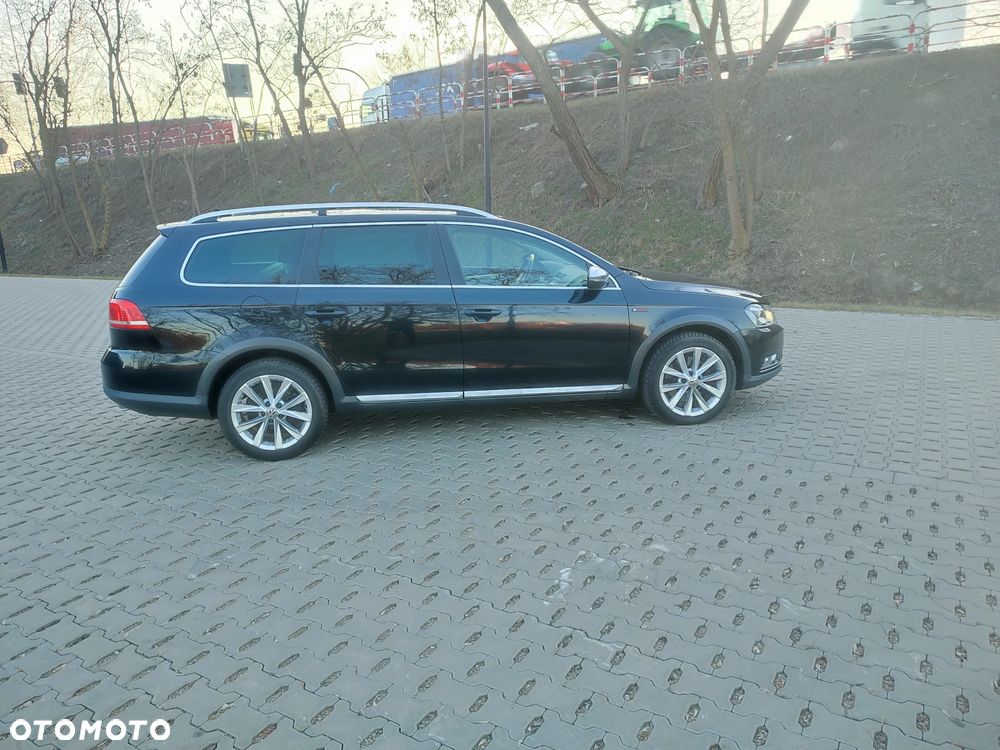 Volkswagen Passat Alltrack 2.0 TDI 4Motion DSG BlueMotion Tec - 15