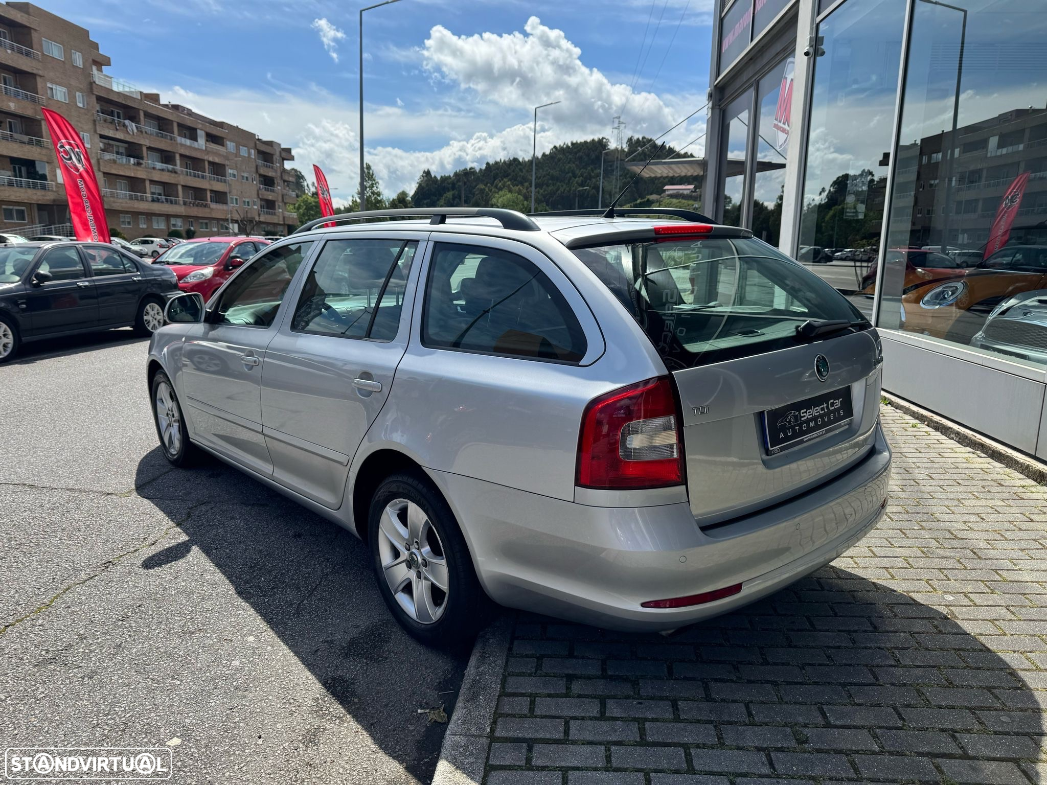 Skoda Octavia Break 1.6 TDi Sportline - 5