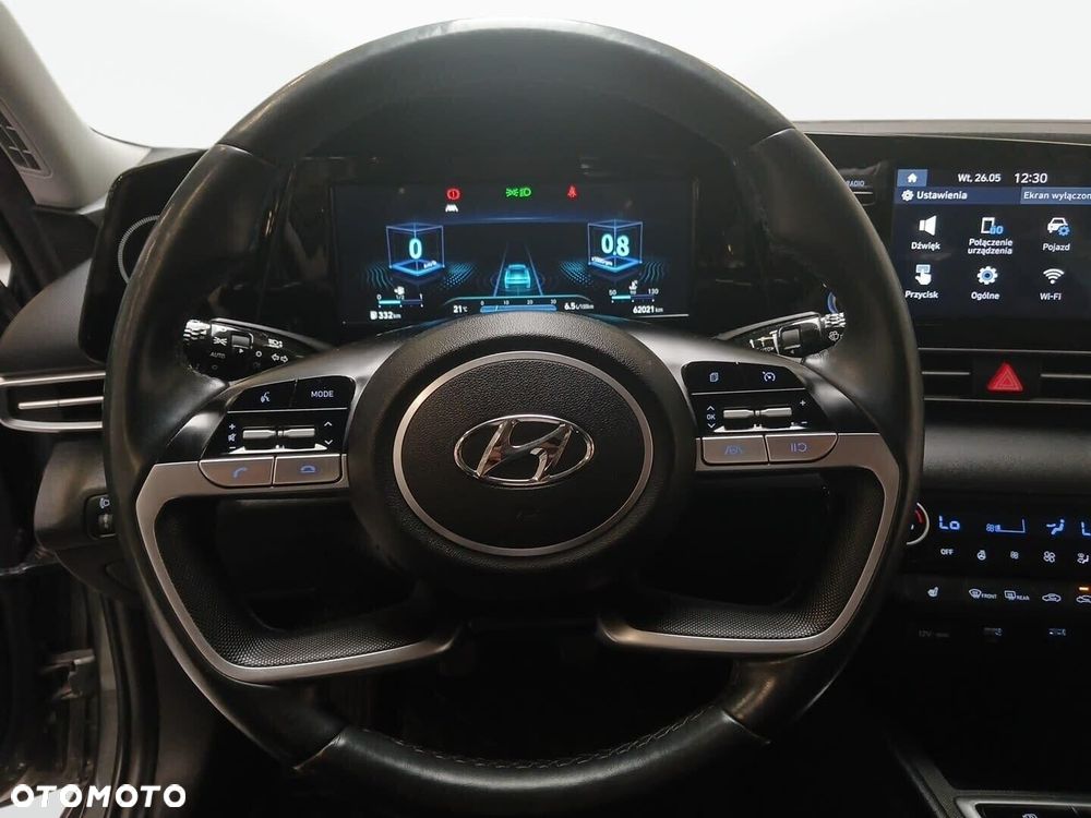 Hyundai Elantra - 18