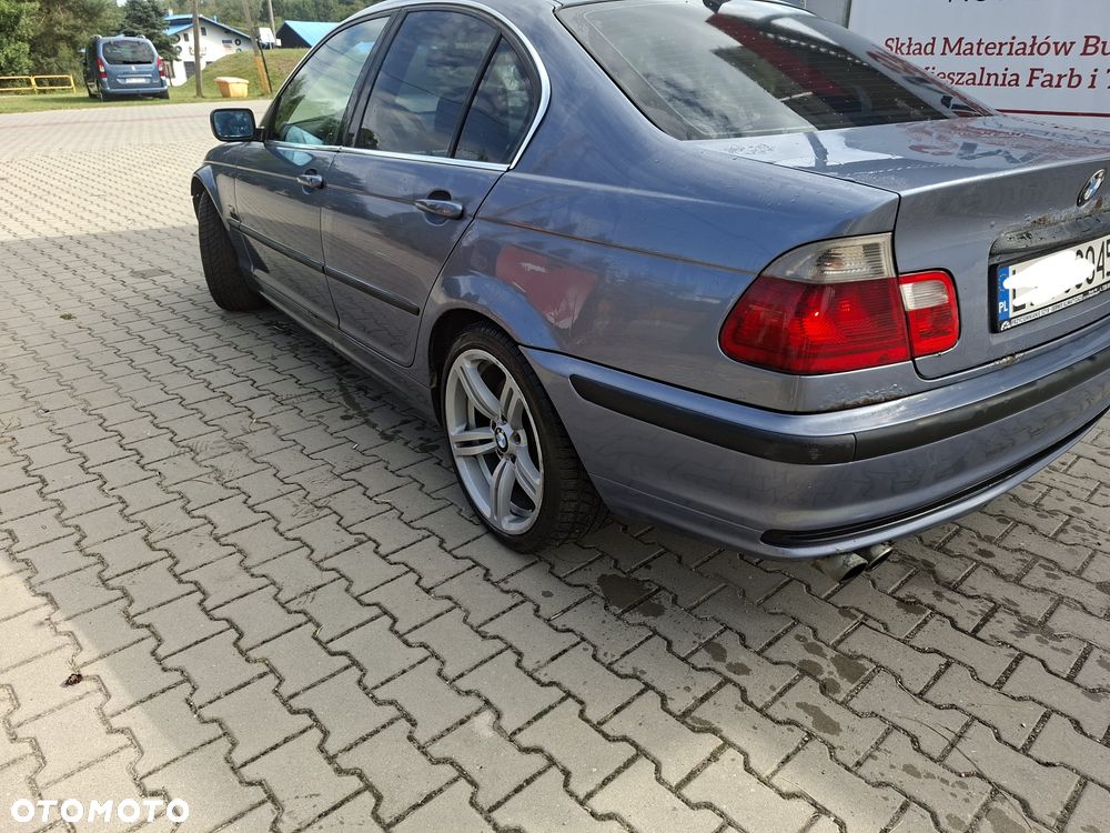 BMW Seria 3 - 4