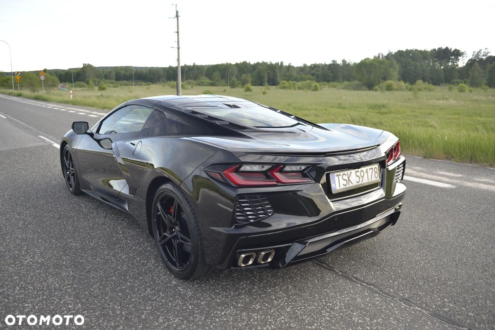 Chevrolet Corvette - 7