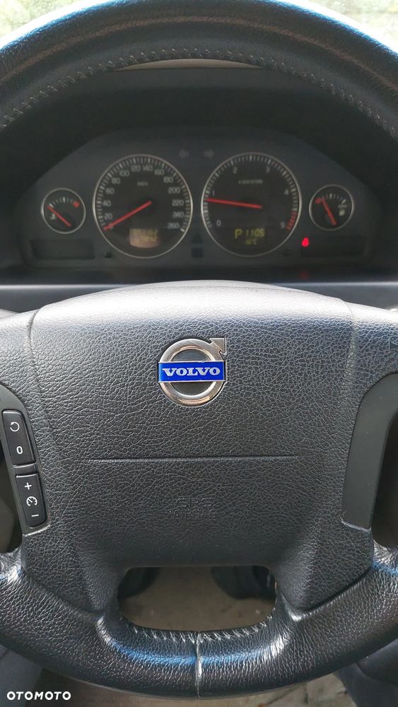 Volvo XC 70 D5 AWD Automatik - 10