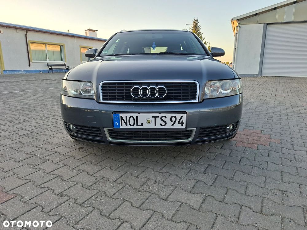 Audi A4 Avant 1.8 T quattro - 2