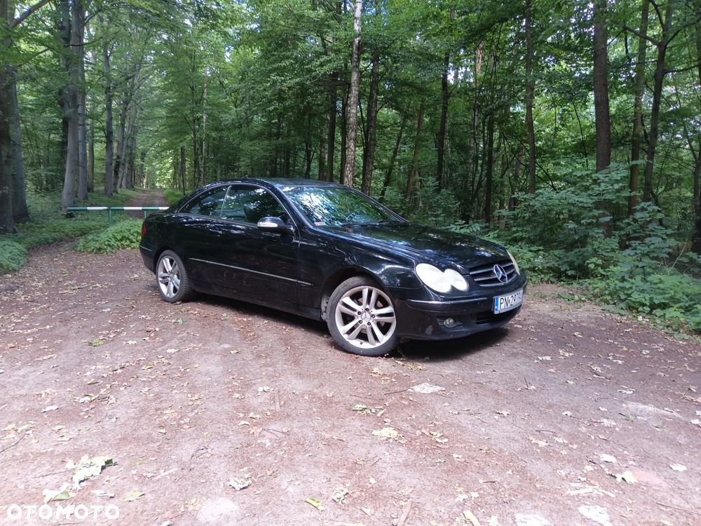 Mercedes-Benz CLK 220 CDI Avantgarde - 1