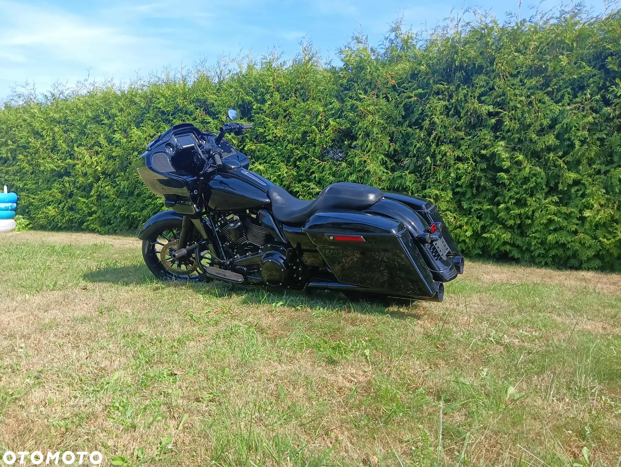 Harley-Davidson Touring Road Glide - 11