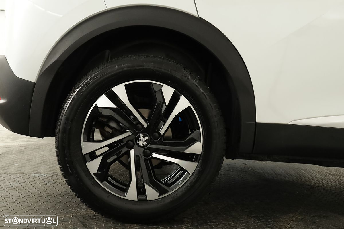 Peugeot 2008 1.2 PureTech GT EAT8 - 5