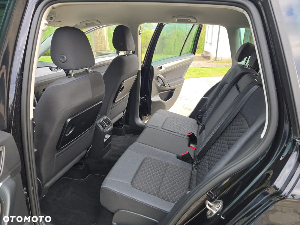 Volkswagen Golf Sportsvan 2.0 TDI SCR DSG Join - 37