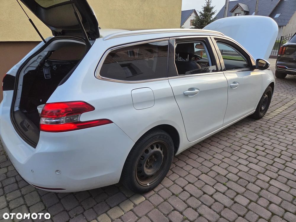 Peugeot 308 1.5 BlueHDi Allure Pack S&S EAT8 - 13