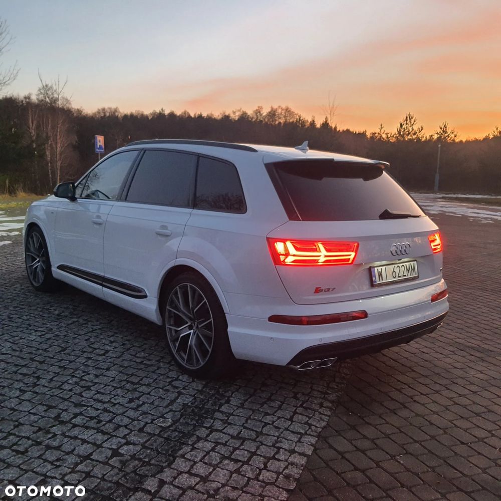 Audi SQ7 4.0 TDI Quattro Tiptronic - 26