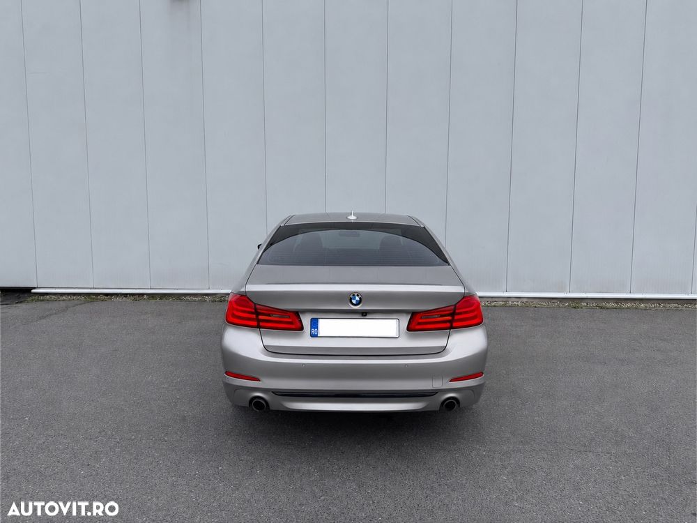 BMW Seria 5 530i Aut. Sport Line - 8