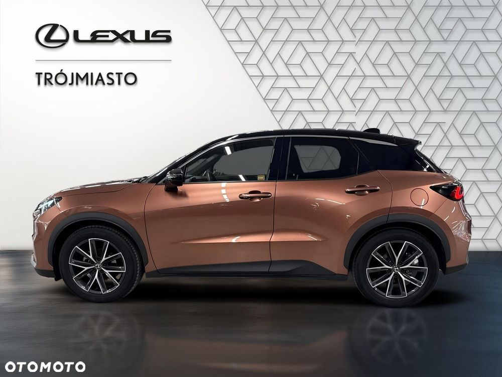 Lexus LBX - 3