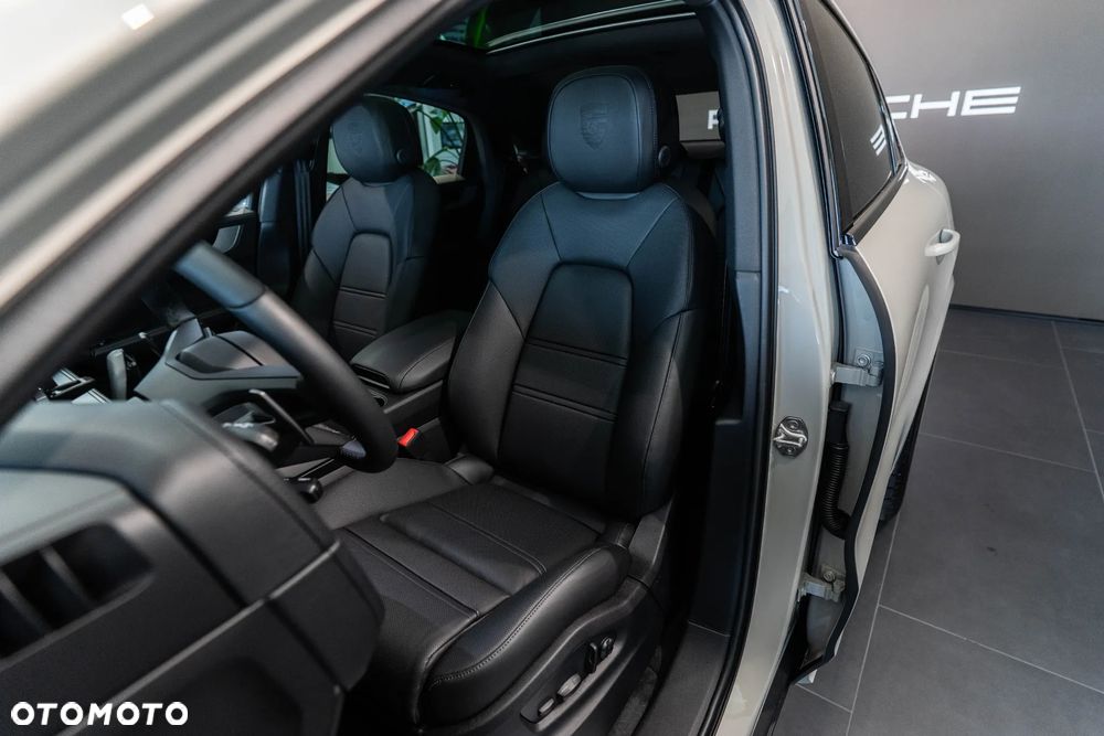 Porsche Cayenne E-Hybrid PHEV - 8