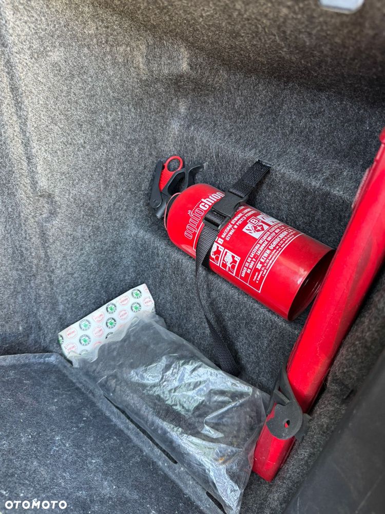 Skoda Octavia 2.0 TDI RS - 26