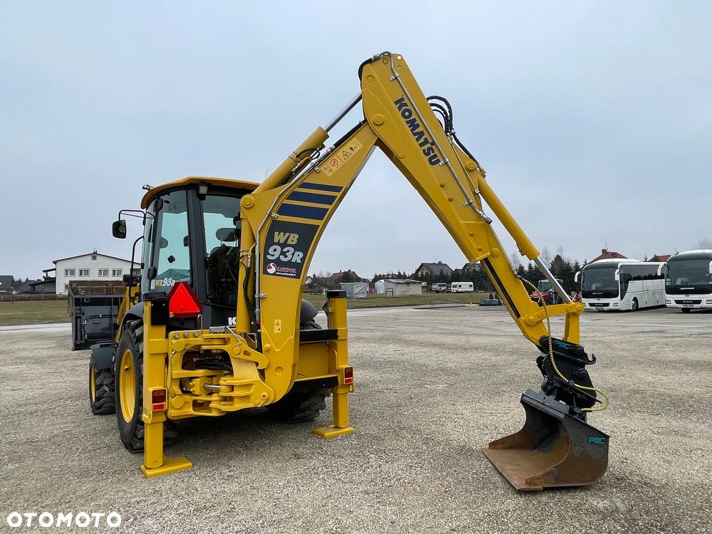 Komatsu WB 93R - JAK NOWA - IDEAŁ - 9