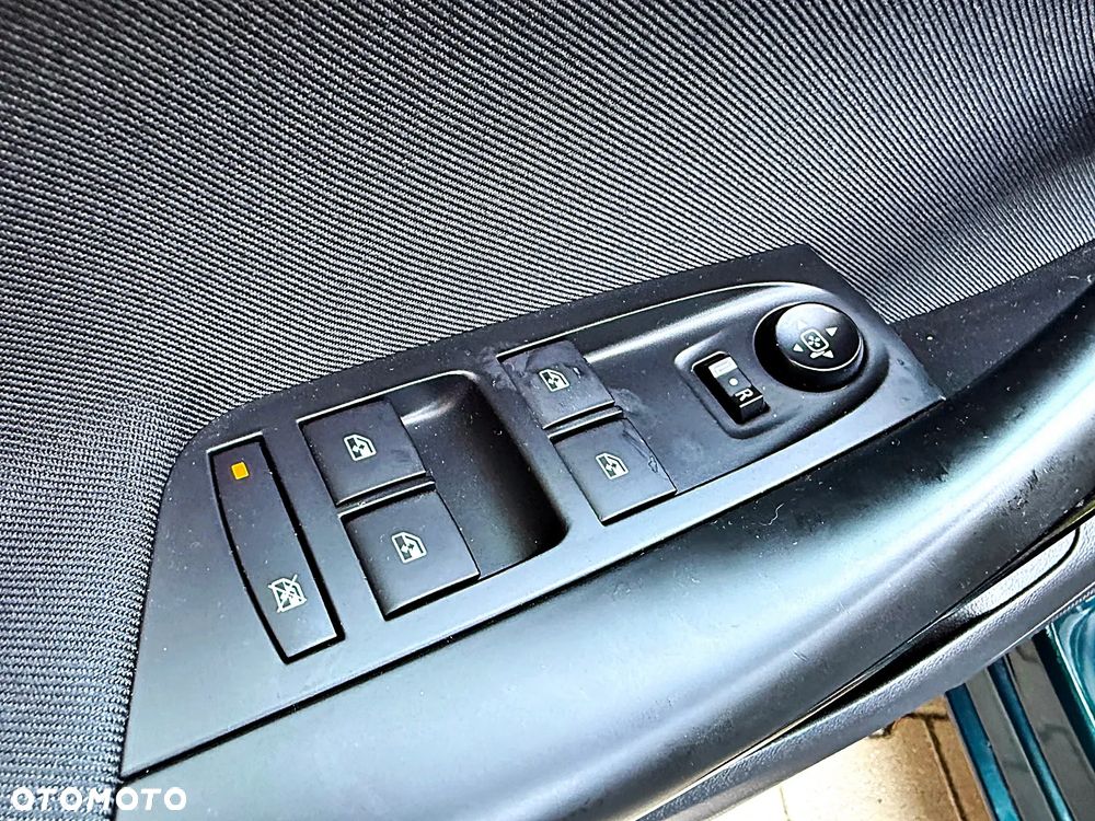 Opel Astra 1.6 D (CDTI) Start/Stop Innovation - 25