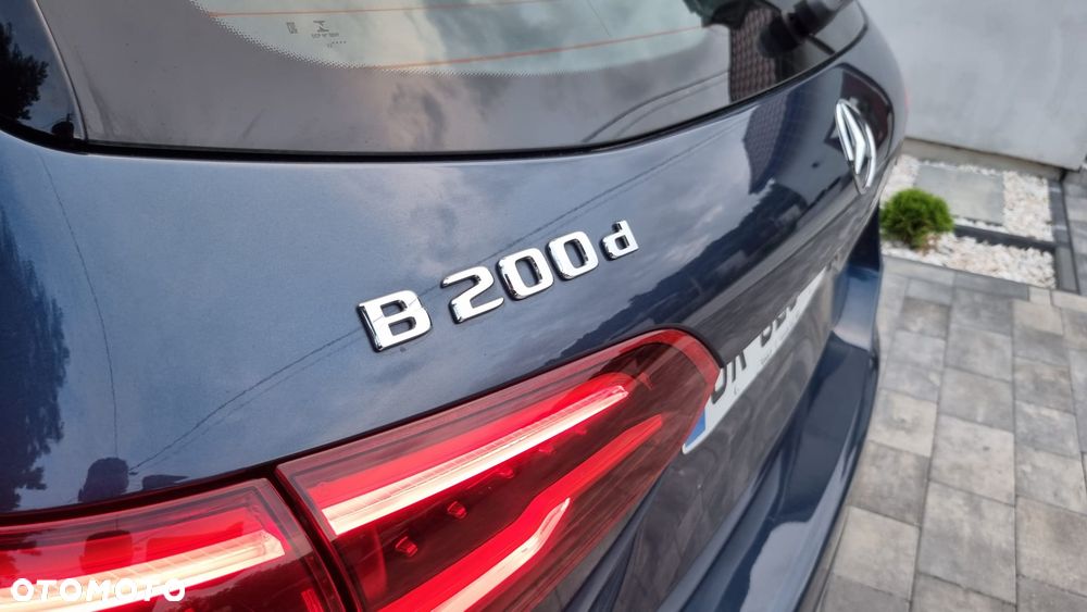 Mercedes-Benz Klasa B 200 d 8G-DCT Entry - 23