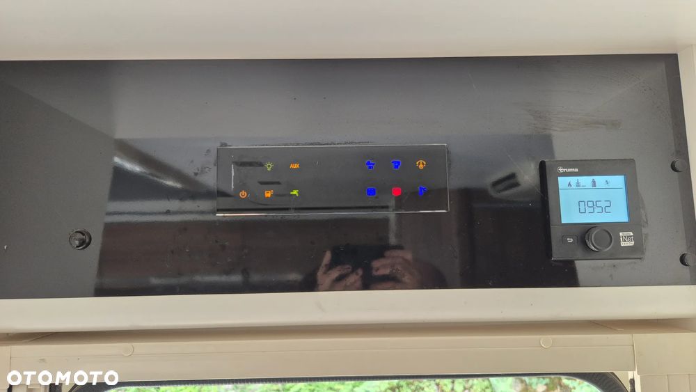 Adria Coral XL A 670 DK - 33