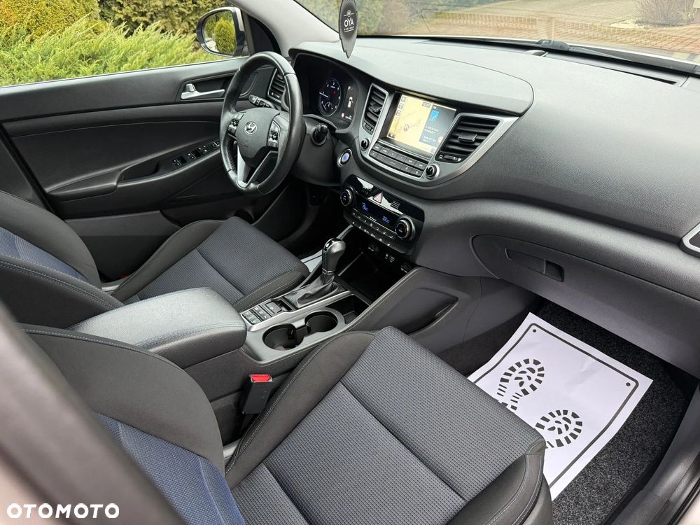 Hyundai Tucson 2.0 CRDI 4WD Automatik Style - 19