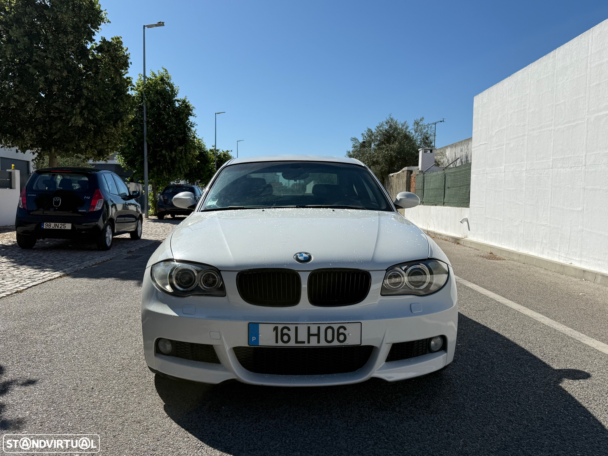 BMW 120 d Coupe Limited Edition Lifestyle c/ M Sport Pack - 4